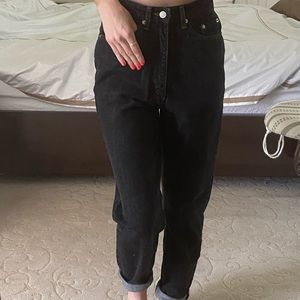 Vintage Levis Mom Jean-dark wash
